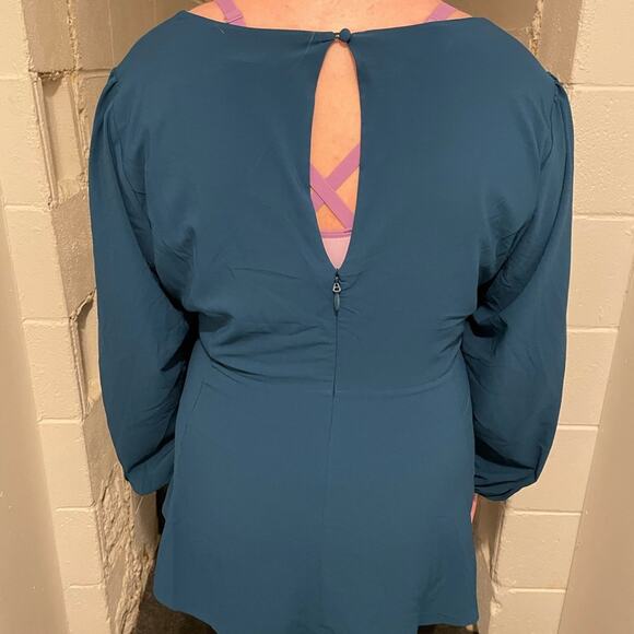 Torrid Brand Size 3 Teal Crepe Sweetheart Long Sleeve Peplum Blouse Top - Picture 5 of 6